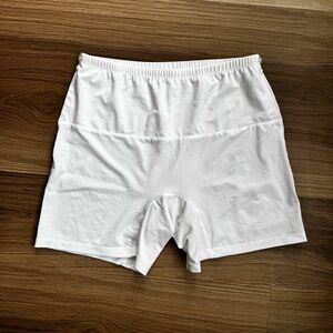 EP Pro White Golf Shorts Size L Performance Stretch Pull On Athletic